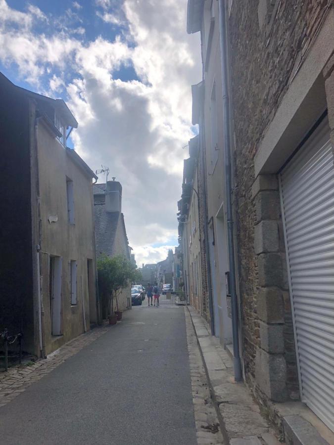 Appartement Rue Victor Hugo - Port De La Houle Cancale Exterior foto