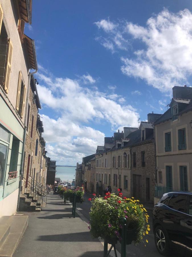 Appartement Rue Victor Hugo - Port De La Houle Cancale Exterior foto