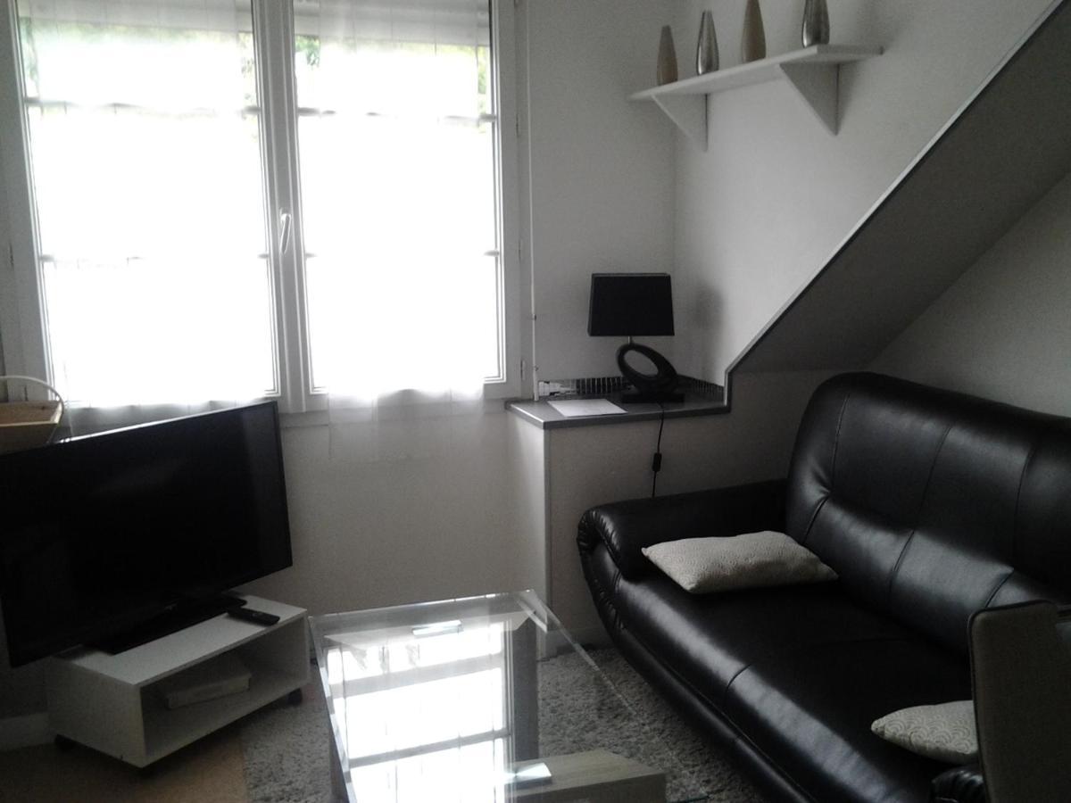Appartement Rue Victor Hugo - Port De La Houle Cancale Exterior foto
